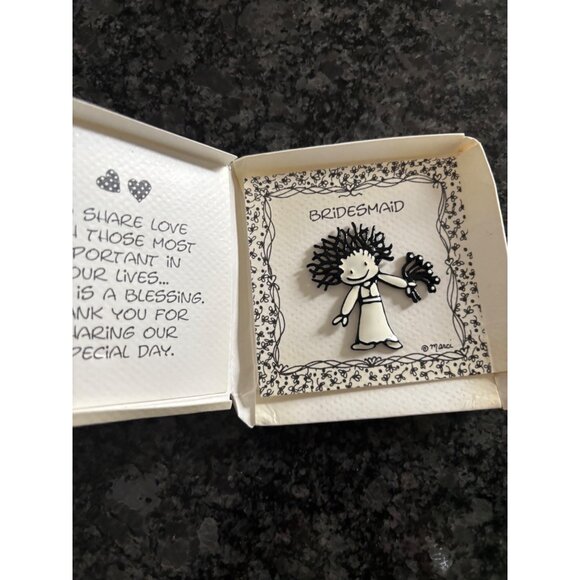 Bridesmaid & Ringbearer Wedding Pins & Keyring Set Vintage - Picture 10 of 15